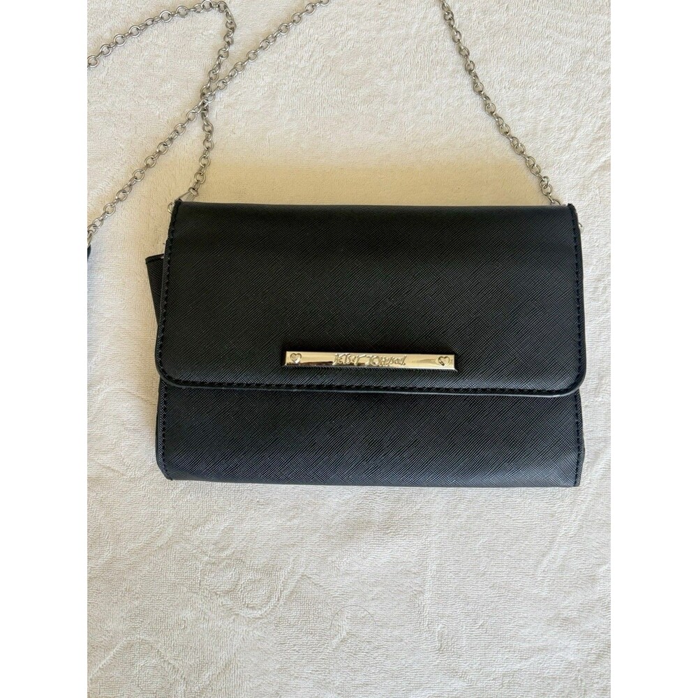 Betsey Johnson Black Crossbody Bag Wallet On A Chain Faux Pebbled Leather